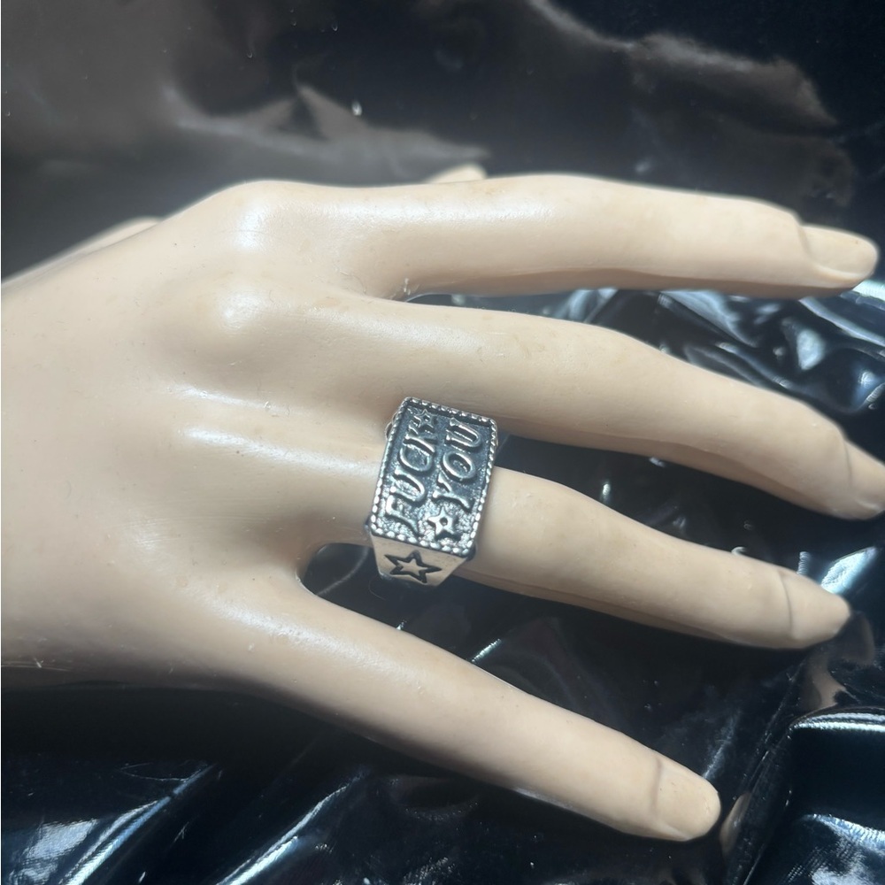 Statement punk ring - Picture 2 of 3